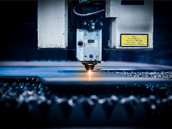 電加熱器的溫控設備要確保一定的工作溫